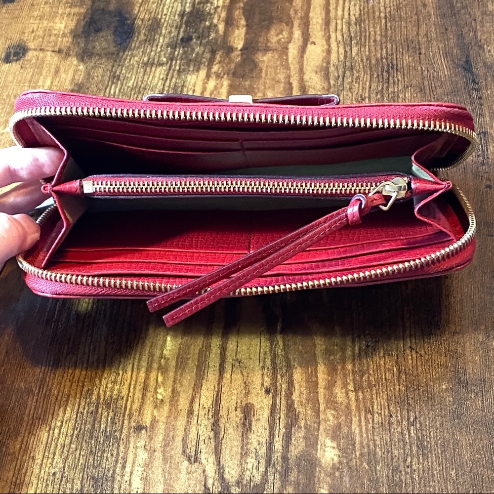 Authentic Chloe Bow Zip Long Wallet - Picture 11 of 13